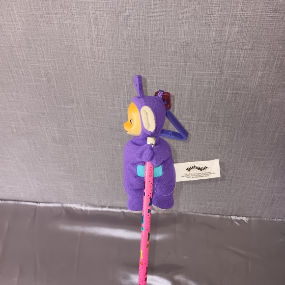 Teletubbies Purple Tinky ClipOn Keychain Ring Backpack Plush Pencil-Hugger Y2K - Picture 5 of 5